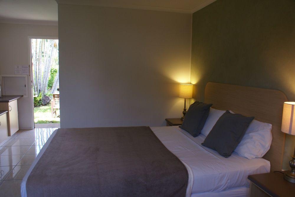 Galaxy Mackay Motor Inn Bagian luar foto