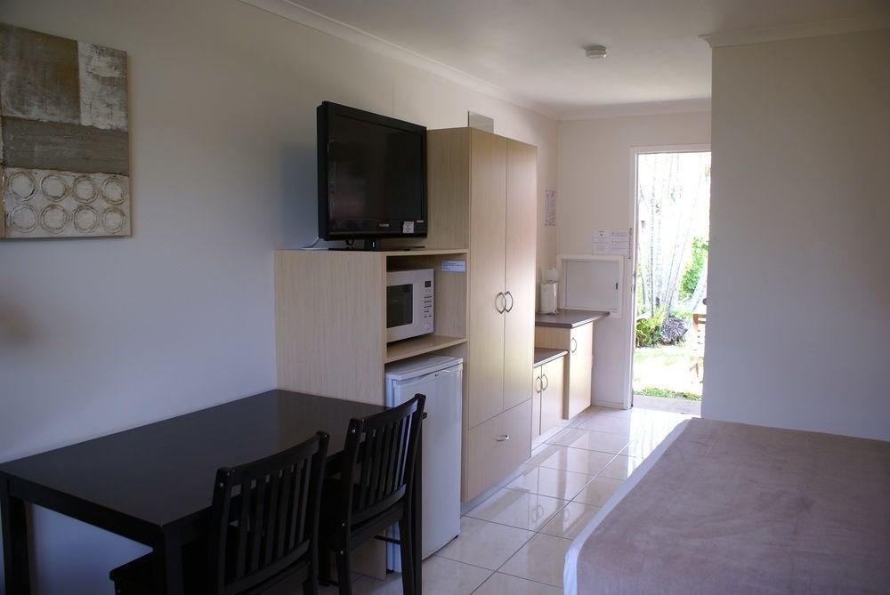 Galaxy Mackay Motor Inn Bagian luar foto